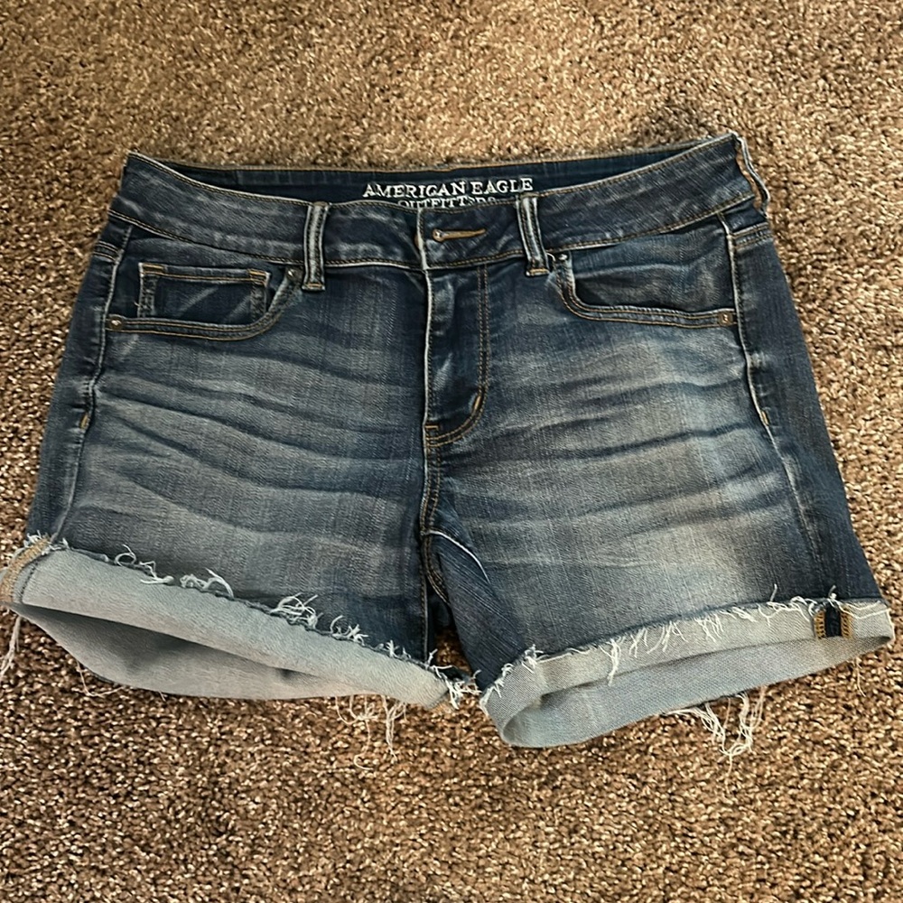 American eagle 🦅 Jean shorts. Size 12 NEW WO TAGS